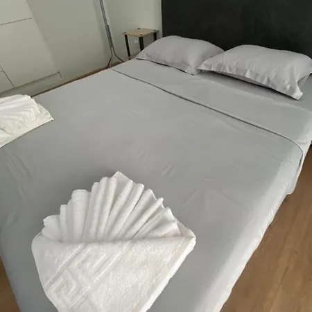 Cozy 1 Apartment
